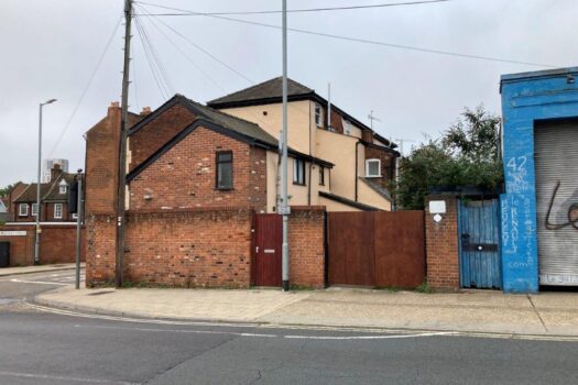 Investment Property For Sale in Eagle Street