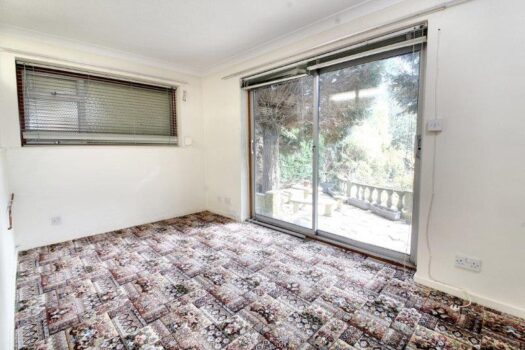 Three Bedroom House For Sale in Dorchester Road