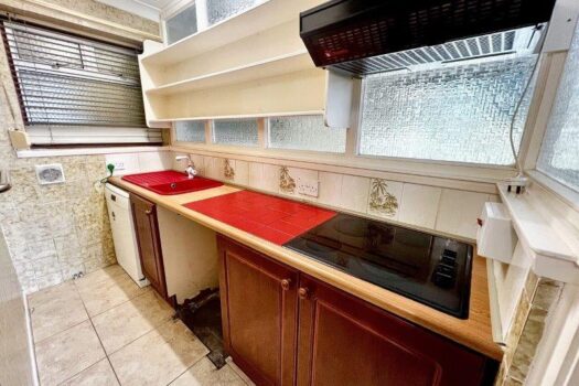 Three Bedroom House For Sale in Dorchester Road