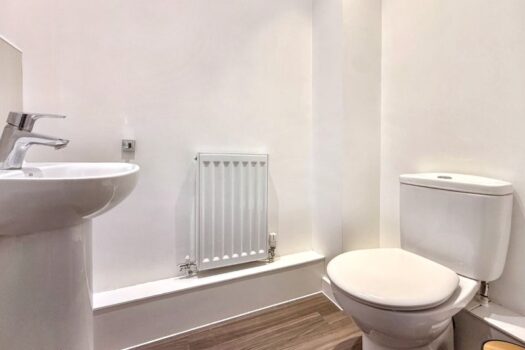 Three Bedroom Townhouse For Sale in Meridian Rise