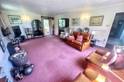 Four Bedroom House For Sale in Canterbury Road