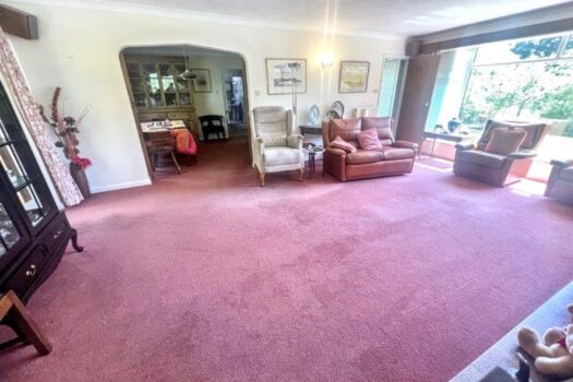 Four Bedroom House For Sale in Canterbury Road