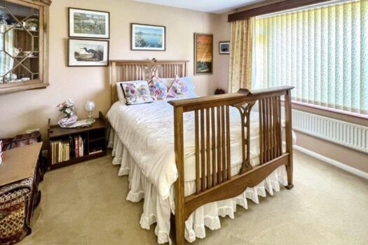 Four Bedroom House For Sale in Canterbury Road