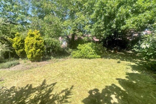 Four Bedroom House For Sale in Canterbury Road