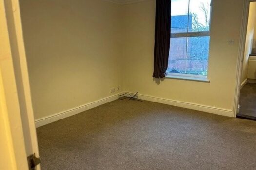 One Bedroom Apartment To Let in Withipoll Street