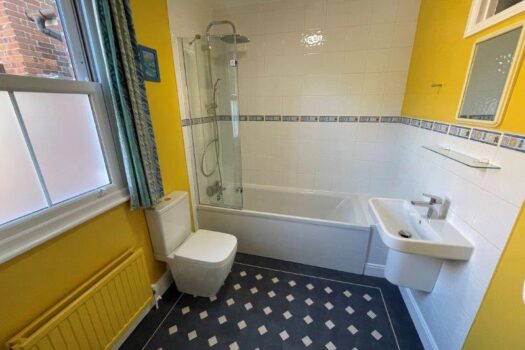 Two Bedroom Apartment To Let in Westerfield Road