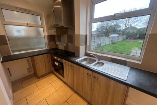 Three Bedroom House To Let in Avondale Road