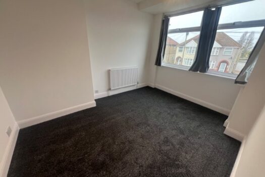 Three Bedroom House To Let in Avondale Road