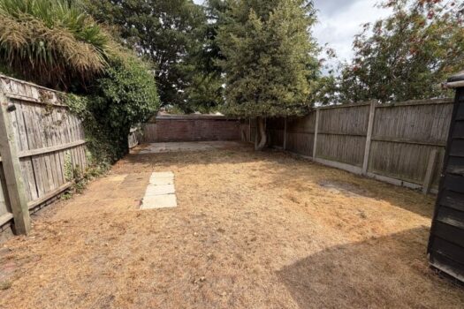 Three Bedroom Bungalow For Sale in Temple Road