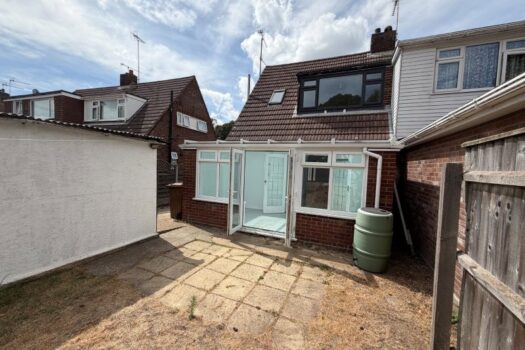Three Bedroom Bungalow For Sale in Temple Road
