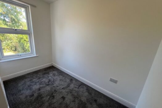 Three Bedroom House To Let on Nacton Road