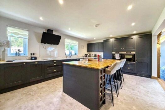 Three Bedroom Barn For Sale in Baylham