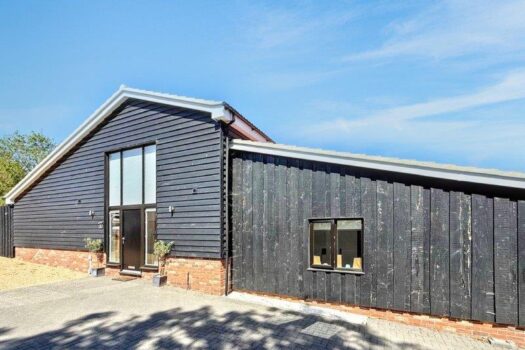 Three Bedroom Barn For Sale in Baylham