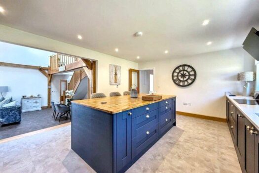 Three Bedroom Barn For Sale in Baylham