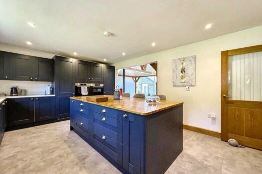 Three Bedroom Barn For Sale in Baylham