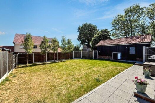 Three Bedroom Barn For Sale in Baylham