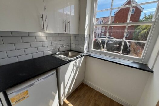 Commercial Premises To Let in Orwell Place