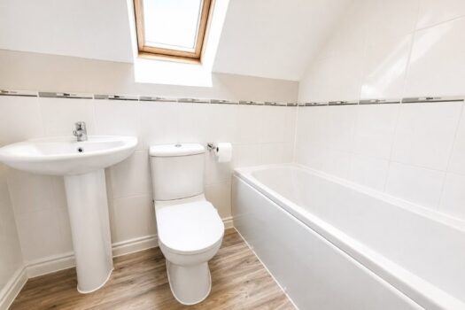 Four Bedroom House To Let on Childers Court