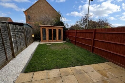 Four Bedroom House To Let on Childers Court