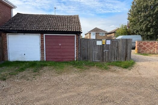 Three Bedroom House For Sale In Hintlesham Close