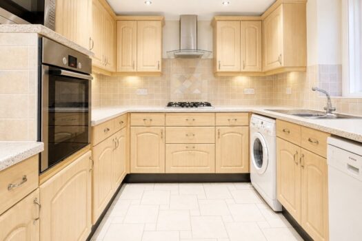 Two Bedroom House For Sale in Anderson Close