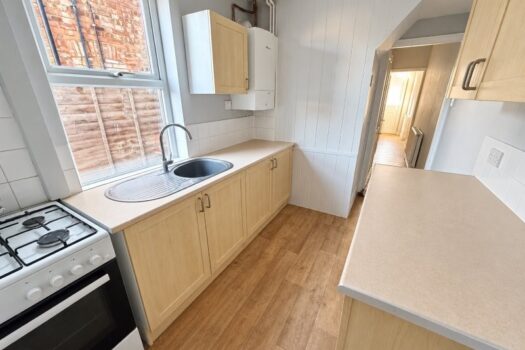 Two Bedroom House For Sale in Leopold Road