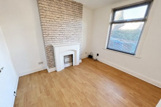 Three Bedroom House For Sale in Cromer Road